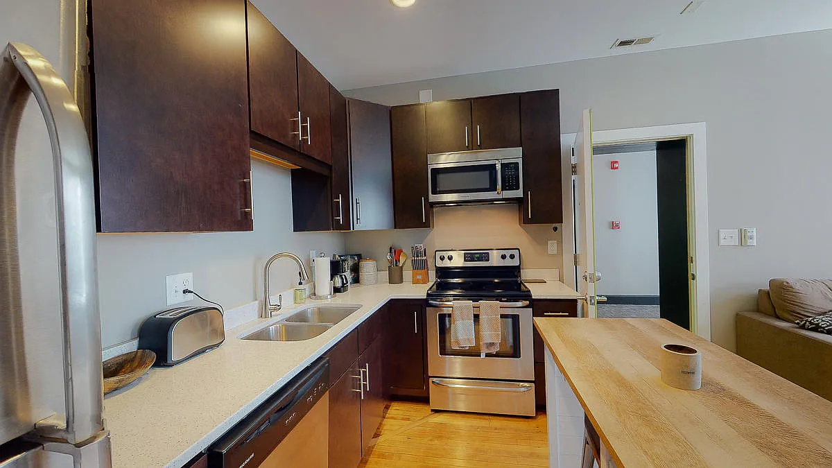 1 bed, 450 sqft, $1,285 — Photo 4
