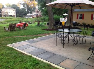 5321 Al Jones Dr, Shady Side, MD 20764