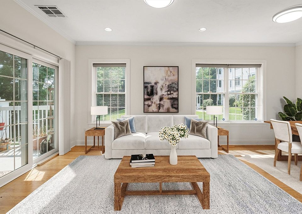 1st image of 2107 Davenport Ave #2107