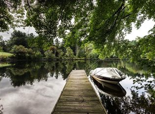 30 Torrey Rd, Sutton, MA 01590