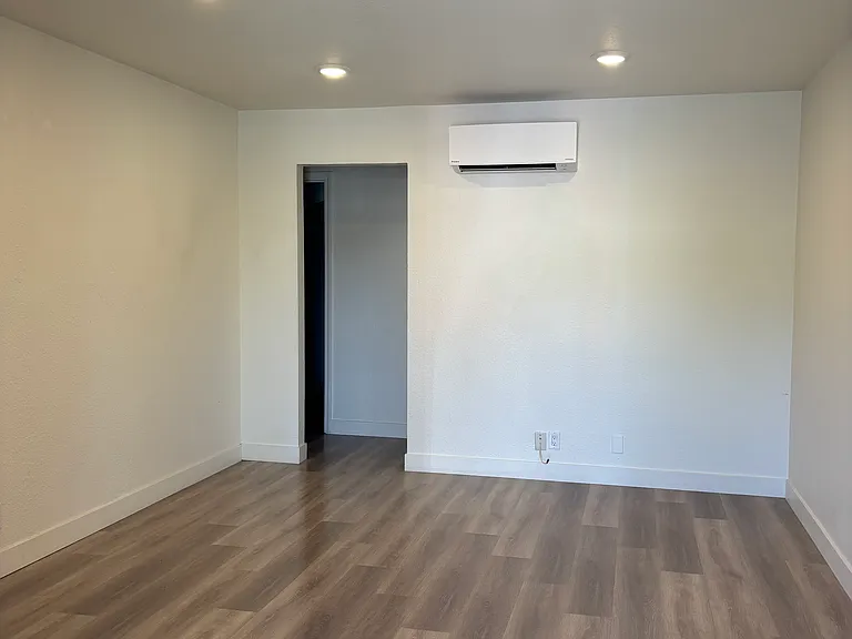 803 Maryann Dr #2 — Photo 3