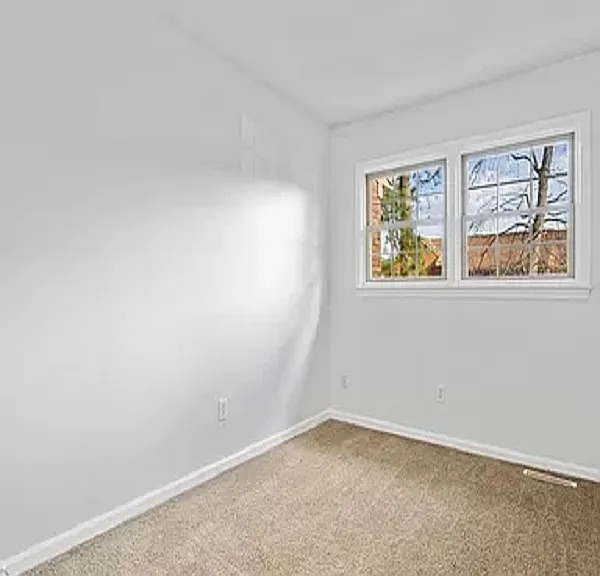 369 Circuit Ln #C — Photo 2