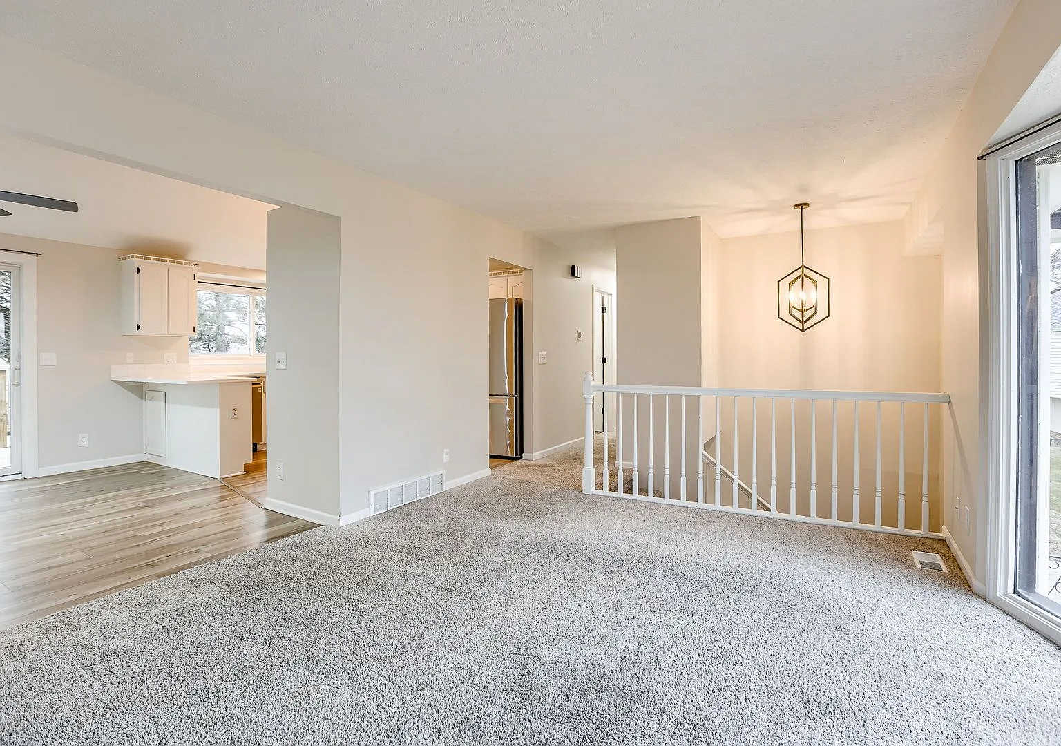 Adorable home off 84th & Giles — Photo 3