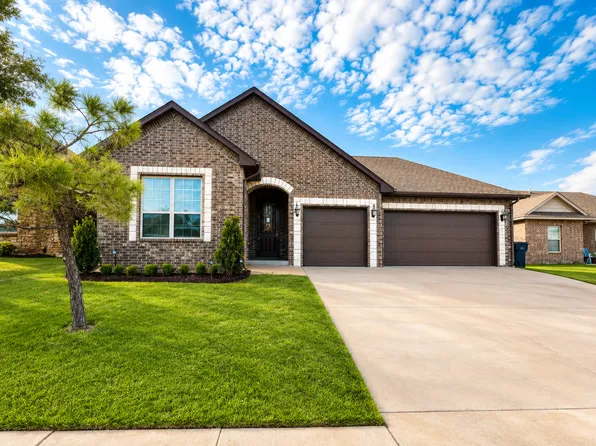 12709 NW 5th St, Yukon, OK 73099