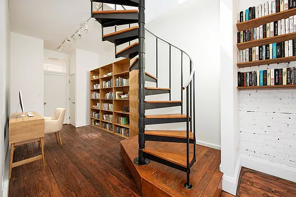 Sold by Bold New York | media 19