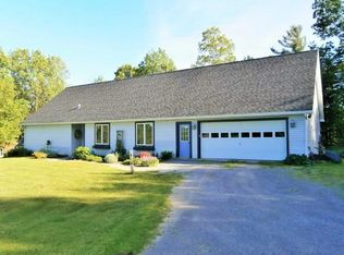 5431 Wells Curtice Rd, Canandaigua, NY 14424