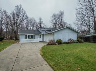 22035 Jonathan Dr, Strongsville, OH 44136