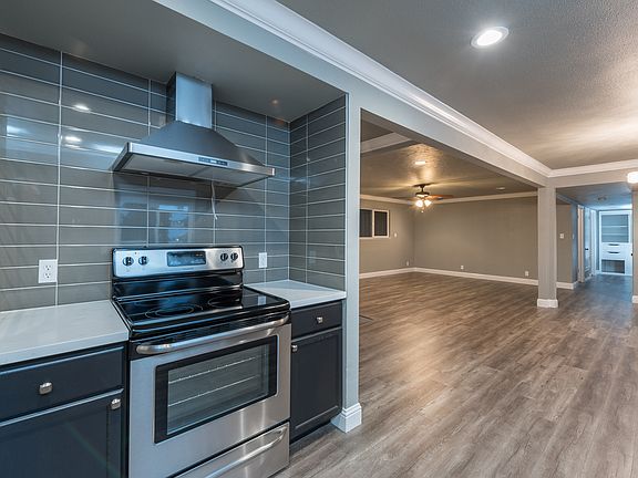 5th image of 5670 E Waverly Ln