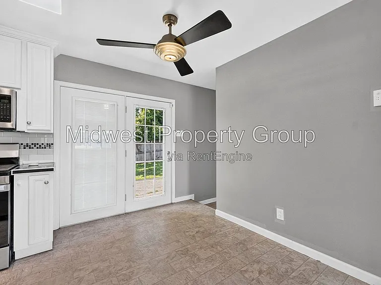 1205 Acredale Dr — Photo 7