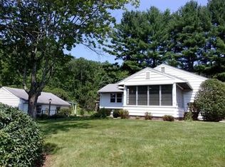32 Fomer Rd, Southampton, MA 01073