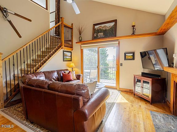 3rd image of 2025 Canyons Resort Dr APT I8
