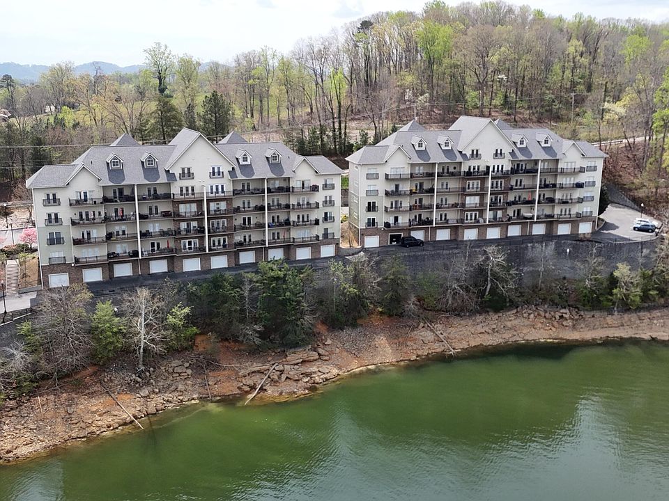 1st image of 424 Sandpiper Ln