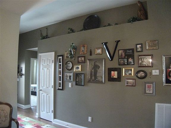 5th image of 2352 Merluna Dr