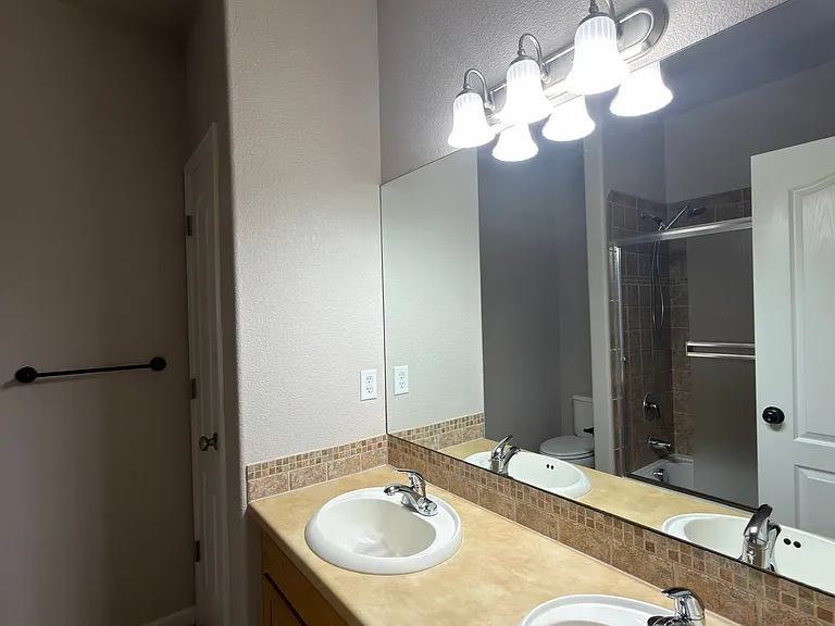 6607 W 3rd St #1122 — Photo 12