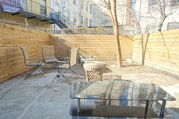 Rented by Lofts and Flats LLC | media 2