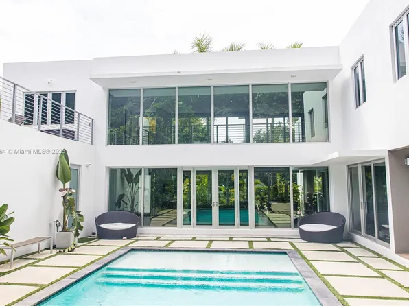 6790 SW 72nd St, South Miami, FL 33143