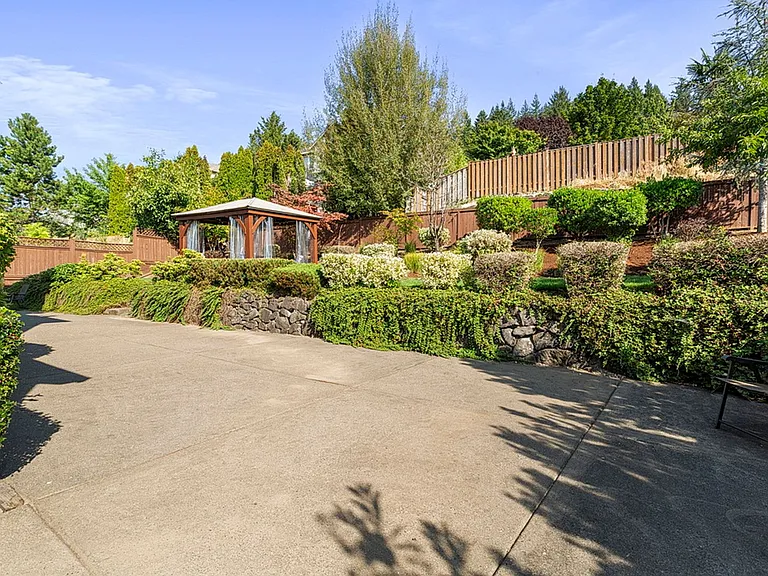 9648 SE Denali Dr — Photo 29
