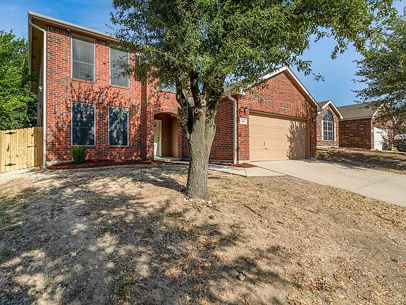 2nd image of 4813 Barnhill Ln