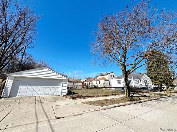 5th image of 3303 Chester Rd