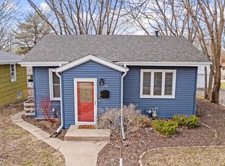 228 12th Ave N, Hopkins, MN 55343