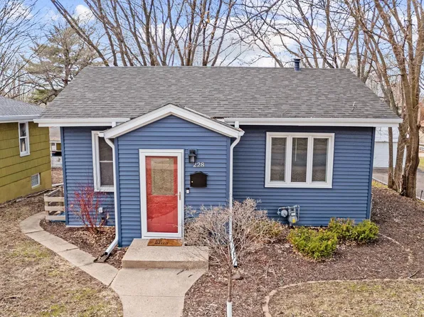 228 12th Ave N, Hopkins, MN 55343