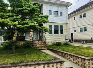 166 Narragansett St #2, Cranston, RI 02905
