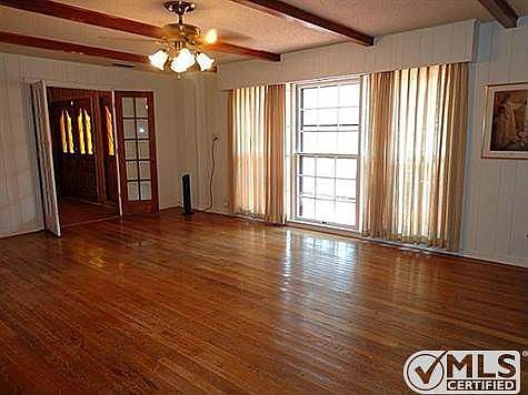 4th image of 3303 Austin Ave