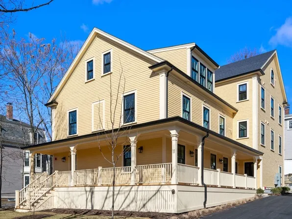 11 Aldersey St #A, Somerville, MA 02143