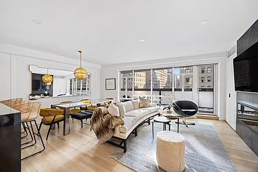 750 Park Avenue, #8A