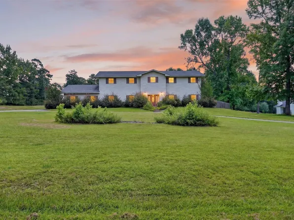 724 Pine Forest Dr, Minden, LA 71055