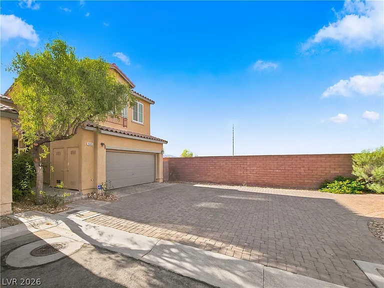 9305 Gold Dove Ct — Photo 45