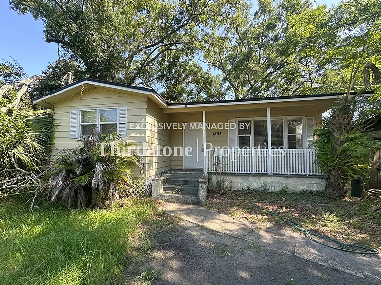 1853 W 6th St — Photo 14