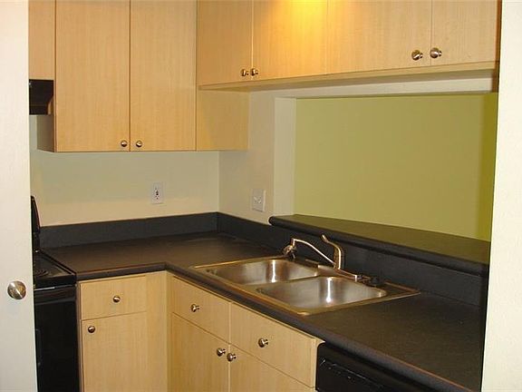 4th image of 322 E Central Blvd Unit 1904