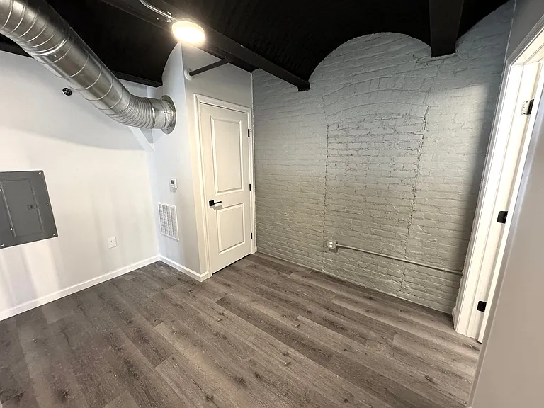810 Monocacy St #207 — Photo 10