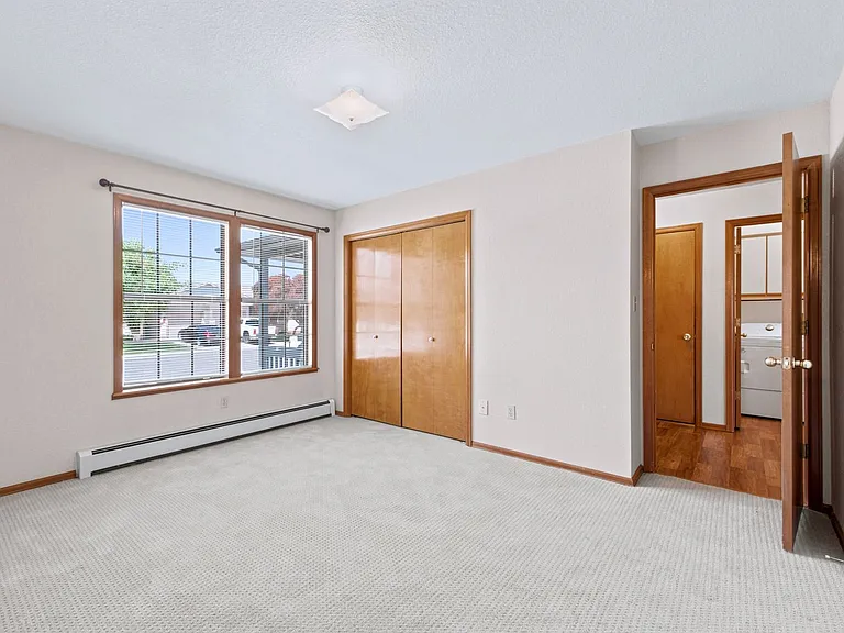 518 1/2 Eastgate Ct #1 — Photo 20
