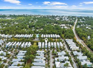 104 W Summersweet Ln, Pt Washington, FL 32459