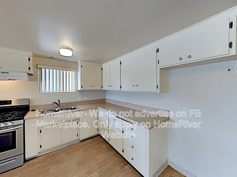3516 Ocean Dr — Photo 7