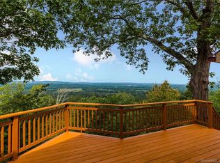 37 Pinnacle Ridge Rd, Farmington, CT 06032