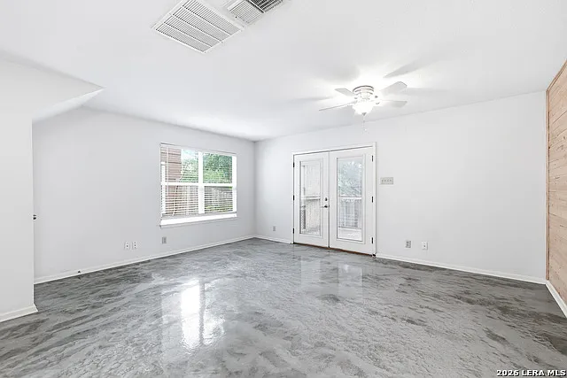 3407 Sugarhill Dr — Photo 6