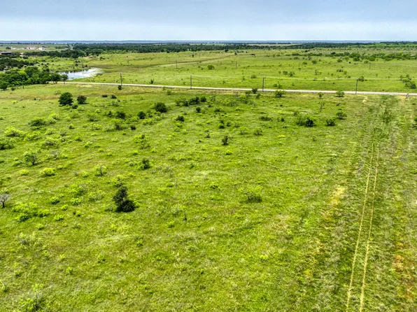 2081 N Fm 52, Weatherford, TX 76088