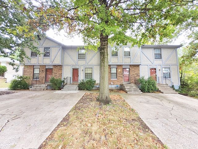 1st image of 9414-20 E 55th St