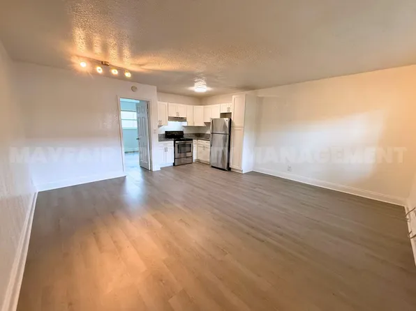 240 SW 8th St APT 3, Pompano Beach, FL 33060