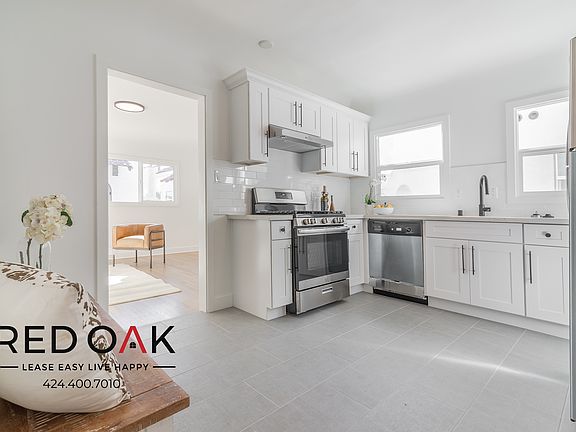 5th image of 328 N Kingsley Dr #336-1/2