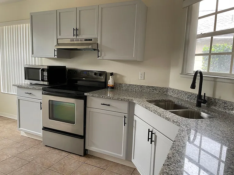 132 Burnsed Pl — Photo 9