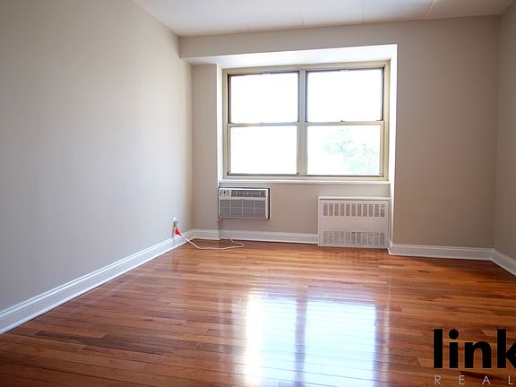 4th image of 111 N 3rd Ave APT 5O