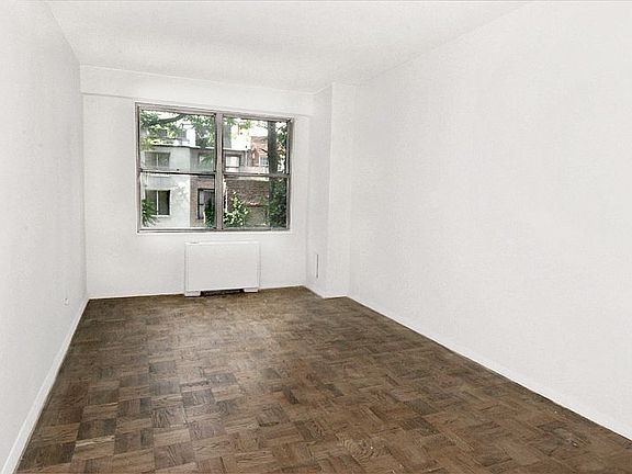 5th image of 230 E 79th St APT 2F