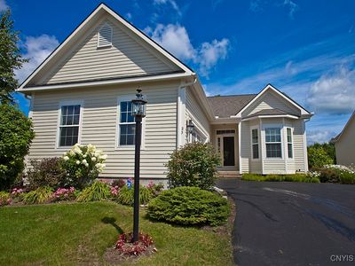 23 S Village Dr, Cazenovia, NY, 13035