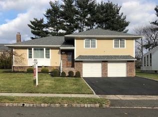 28 Shelley Rd, Springfield, NJ 07081