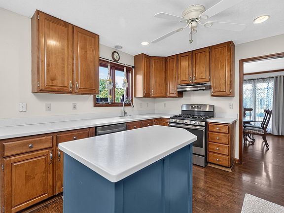 5th image of 55828 Nursery Ave