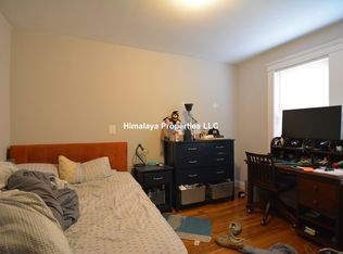 222-224 Calumet St #2F, Roxbury Crossing, MA 02120